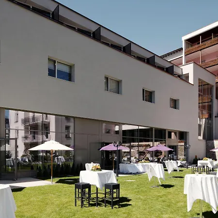 Morosani Schweizerhof 4* Davos