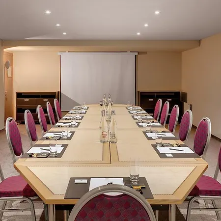 Morosani Schweizerhof 4* دافوس