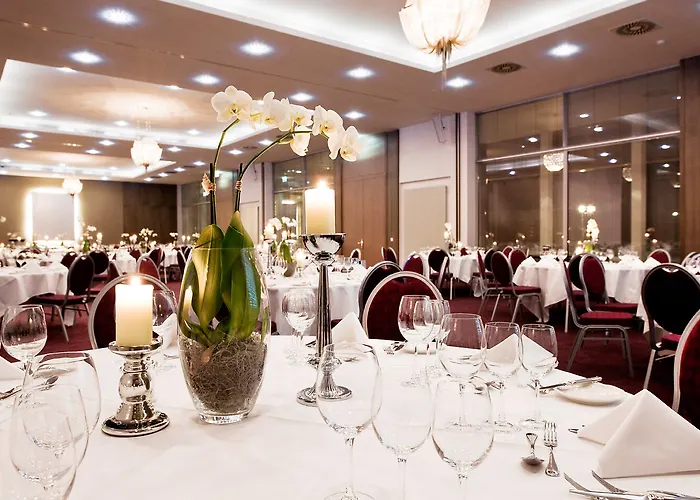 Hotel Morosani Schweizerhof 4*