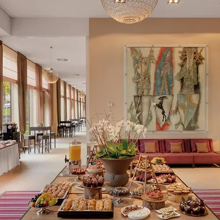 Готель Morosani Schweizerhof Давос