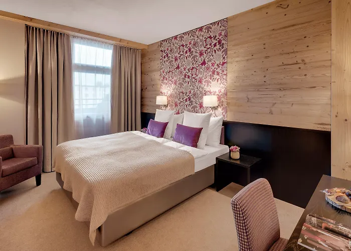 Morosani Schweizerhof Готель 4*