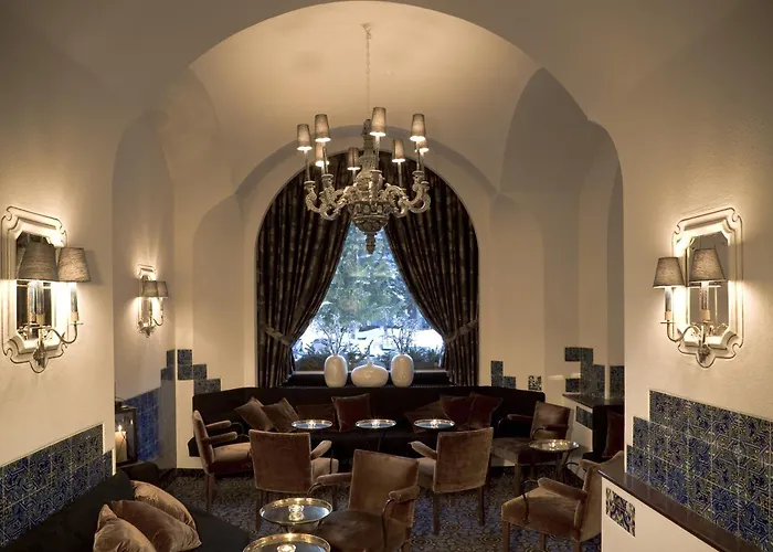 Готель Morosani Schweizerhof Давос